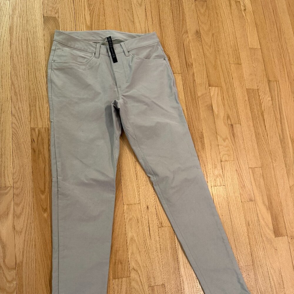 Men's Lululemon Utilitech 5 pocket slim pants